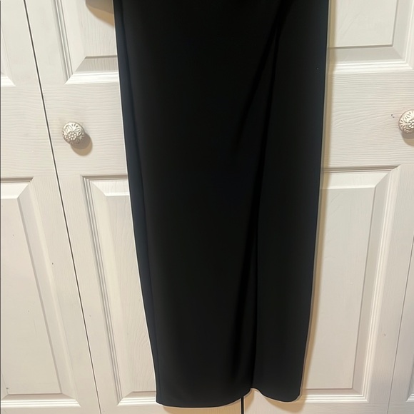 Lauren Ralph Lauren formal evening dress Black & gold long sleeves size 6 - Picture 3 of 9